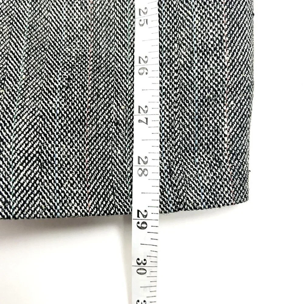 Stafford Herringbone Tweed Blazer. Grey. Men's Size 40S
